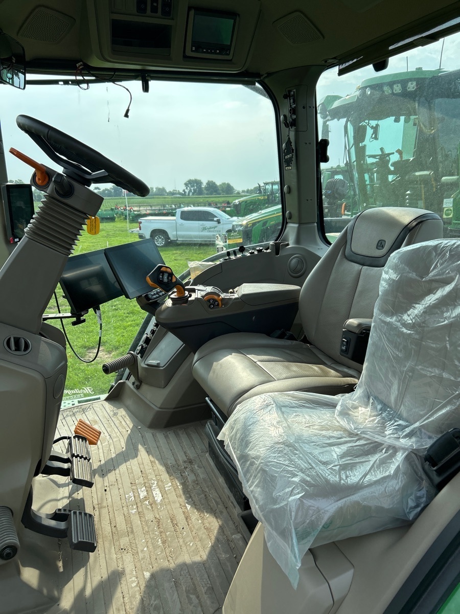 2025 John Deere 8R 340 Tractor
