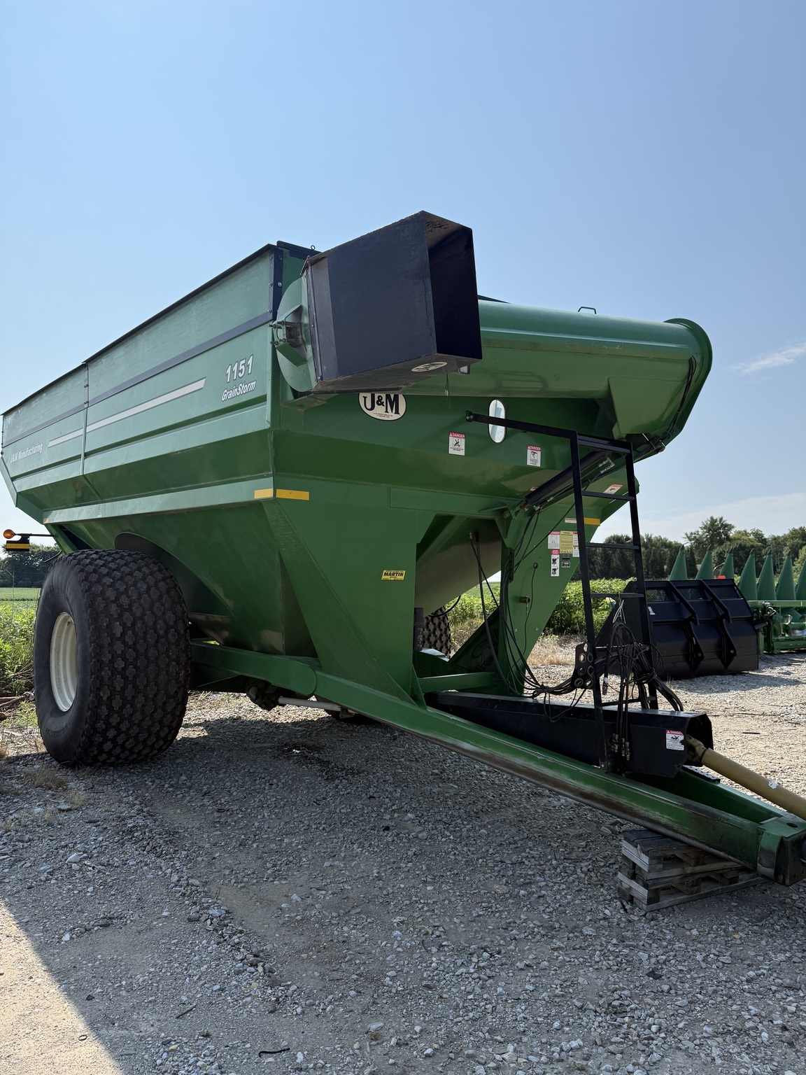 2009 J&M 1151-22S Grain Cart