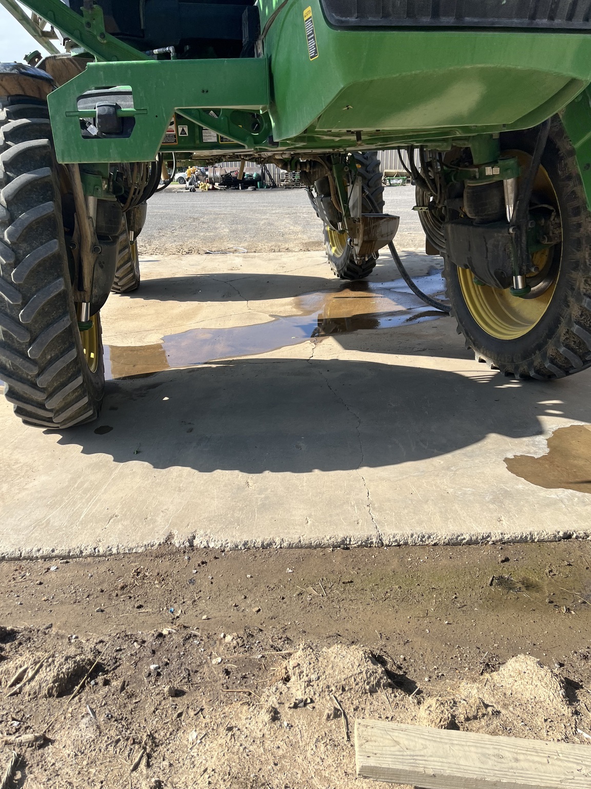 2022 John Deere 410R Self-Propelled Sprayer