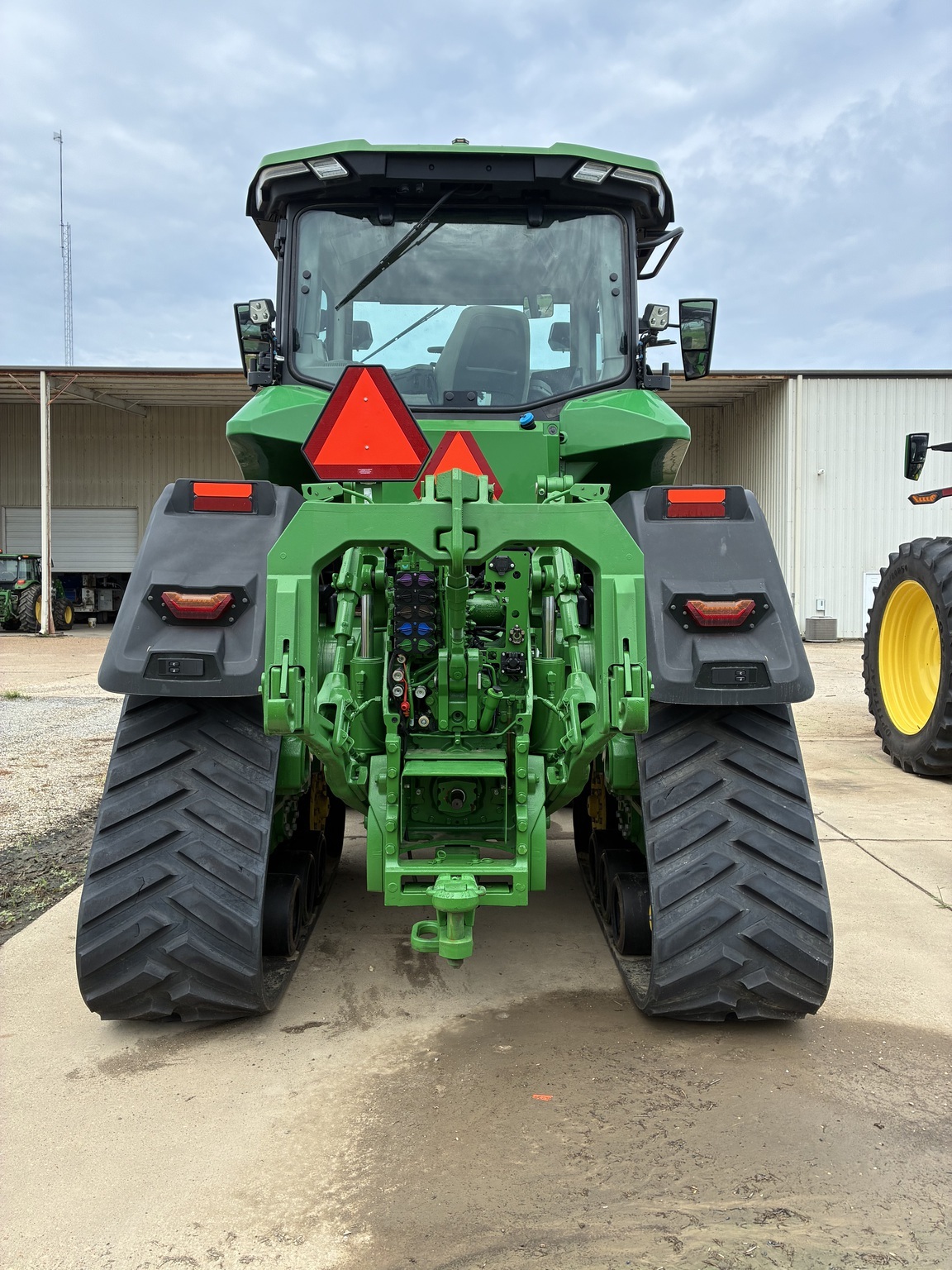 2025 John Deere 8RX 340 Tractor