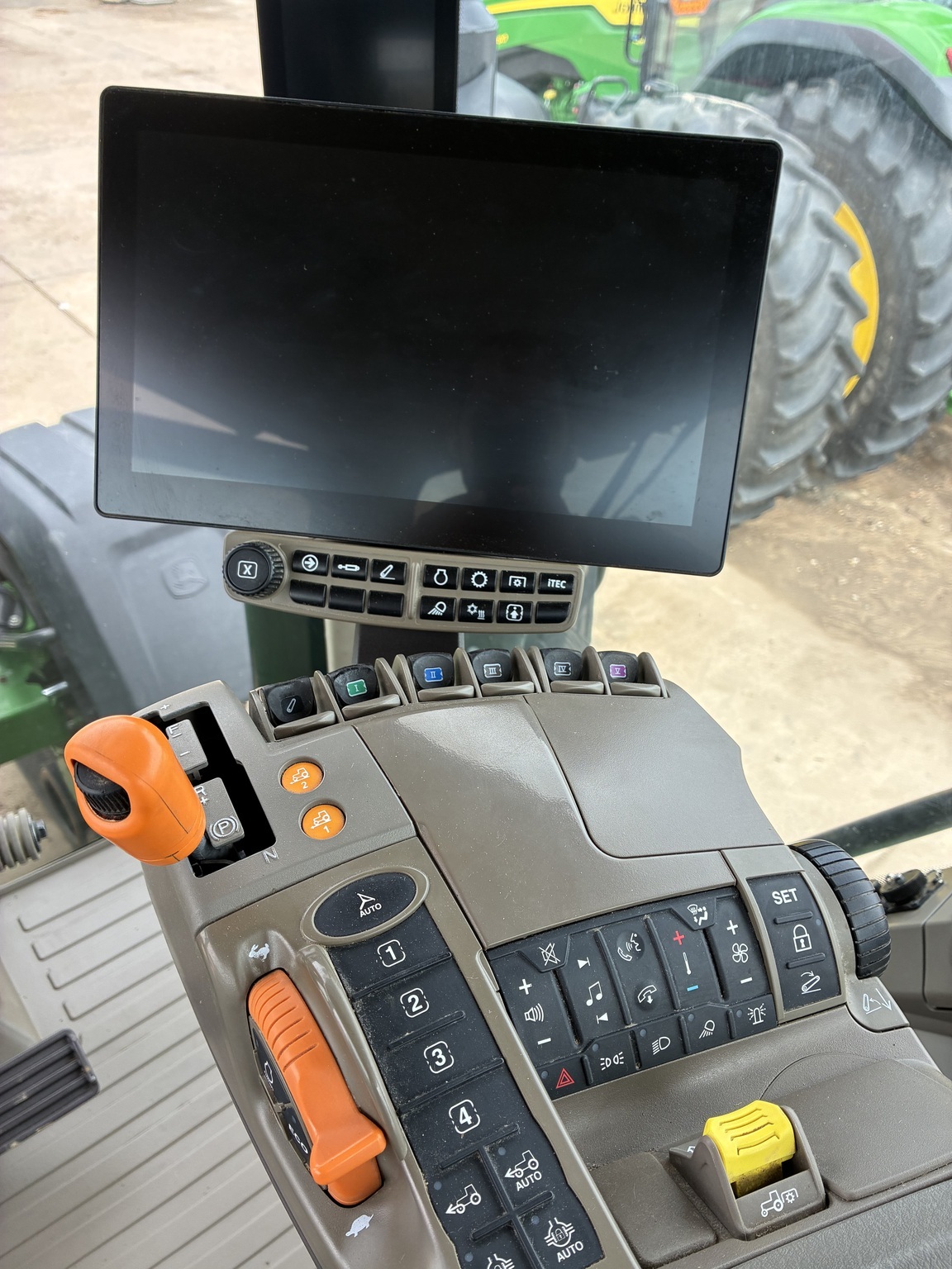 2025 John Deere 8RX 340 Tractor