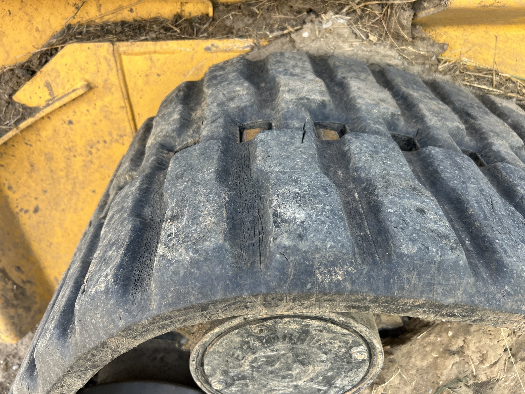 2023 Deere 333G Skid Steer