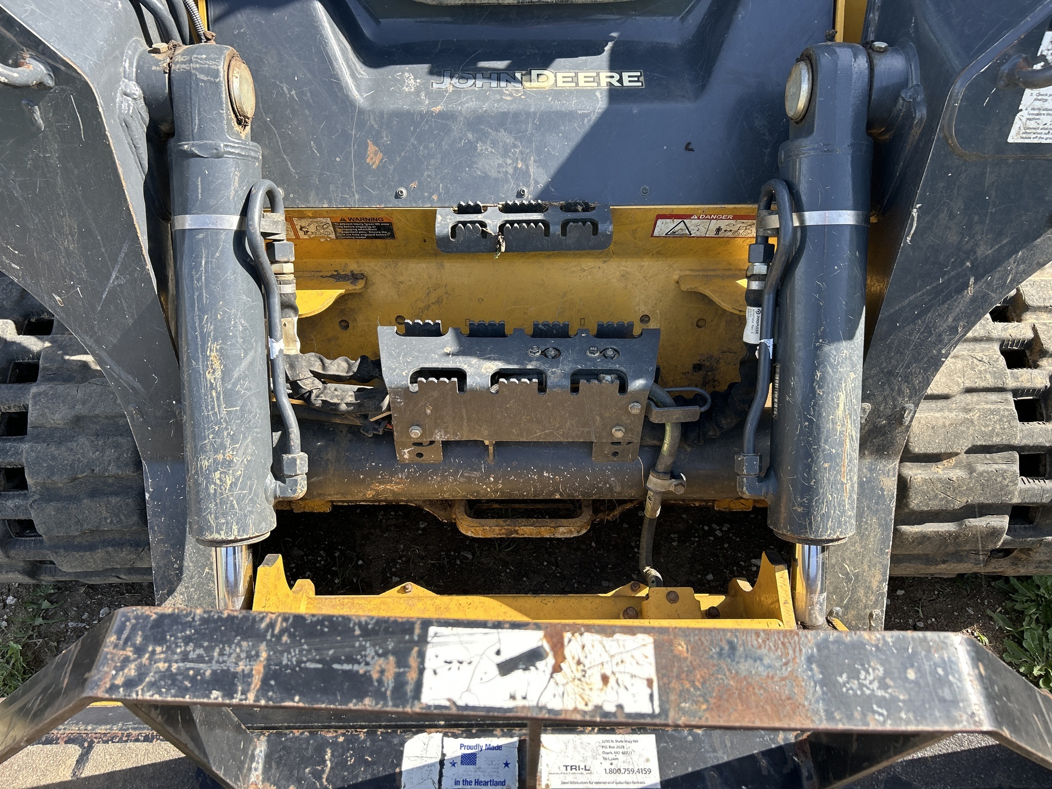 2023 Deere 333G Skid Steer
