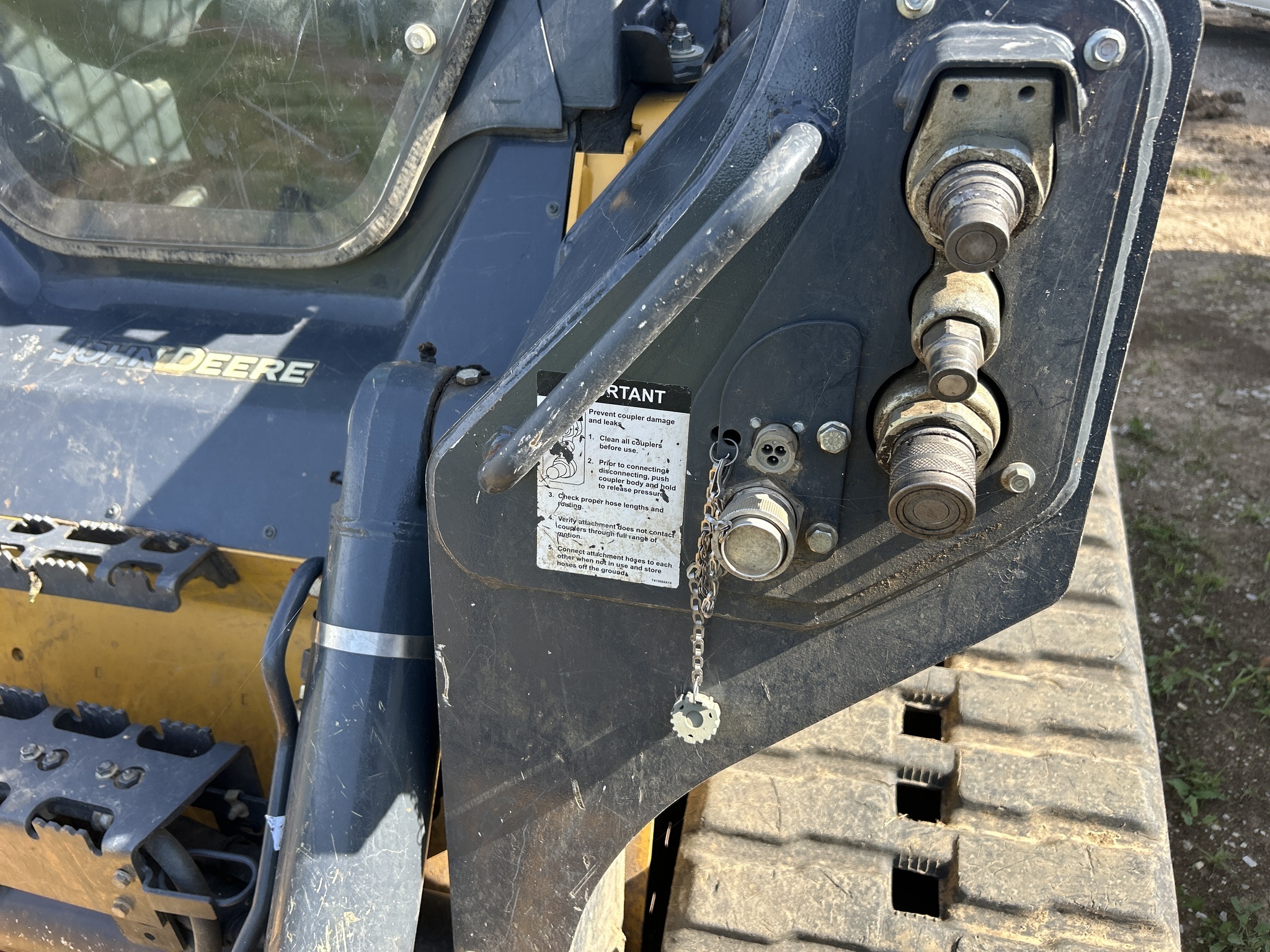 2023 Deere 333G Skid Steer