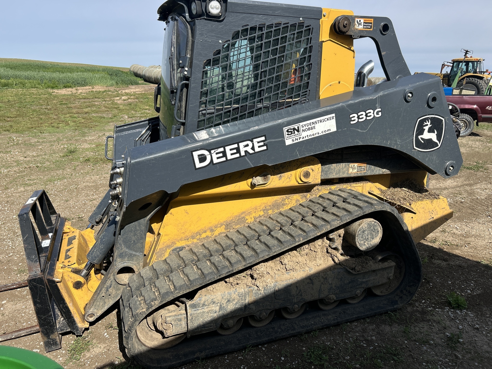 2023 Deere 333G Skid Steer