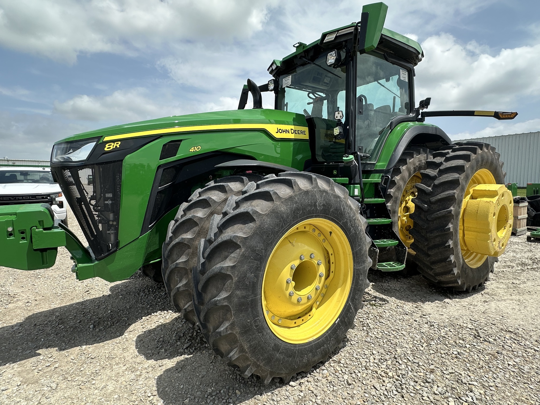2023 John Deere 8R 410 Tractor