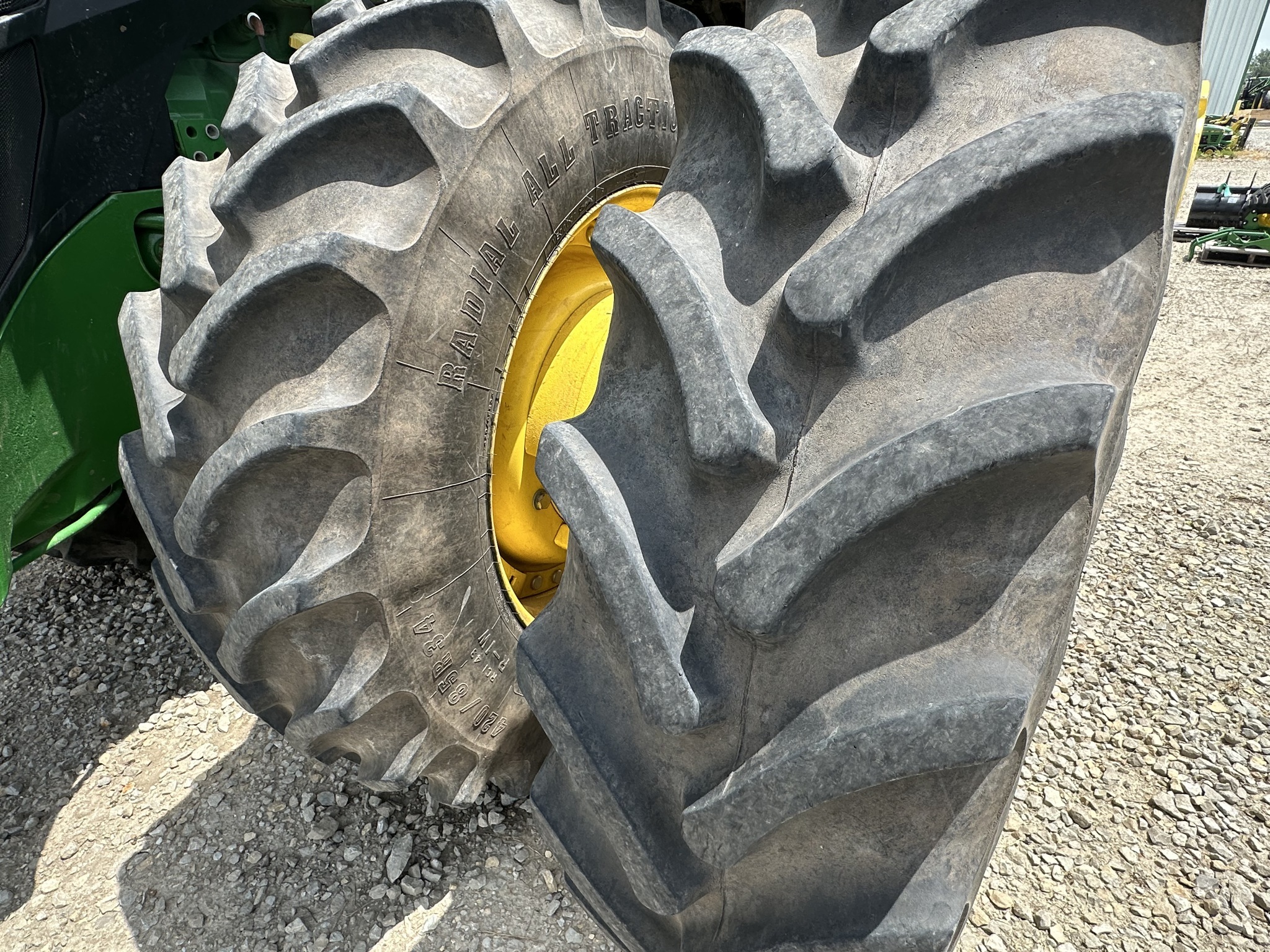 2023 John Deere 8R 410 Tractor