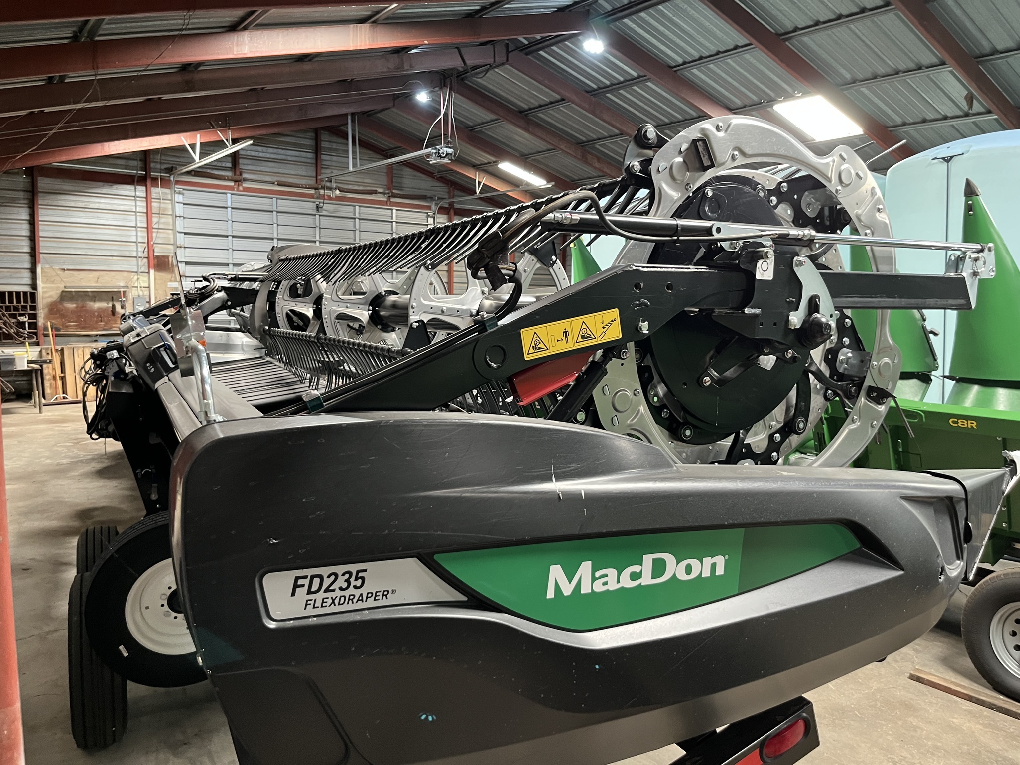 2025 MacDon FD235 Platform