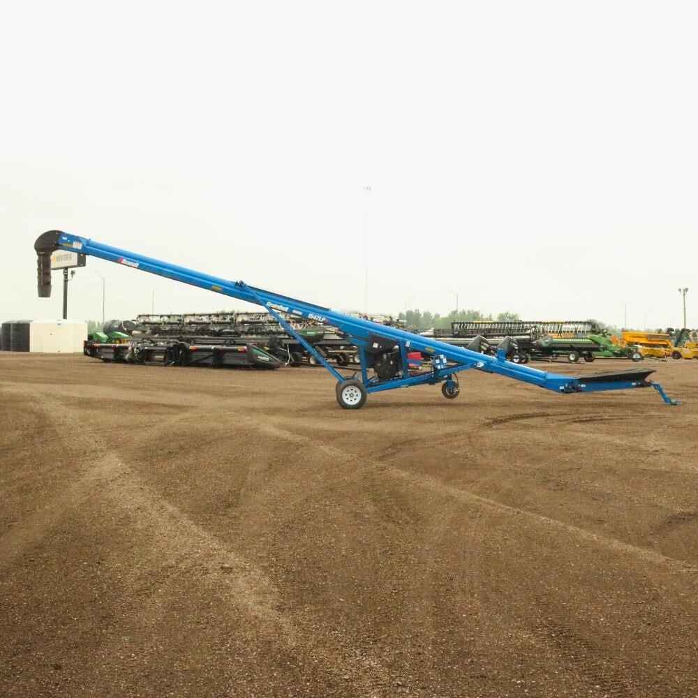 2021 Brandt 1547LP+ Augers and Conveyor