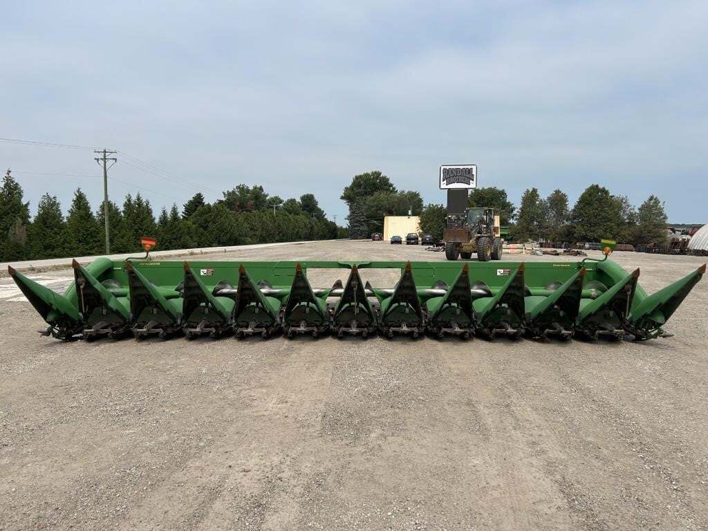 2011 John Deere 612C Corn Head