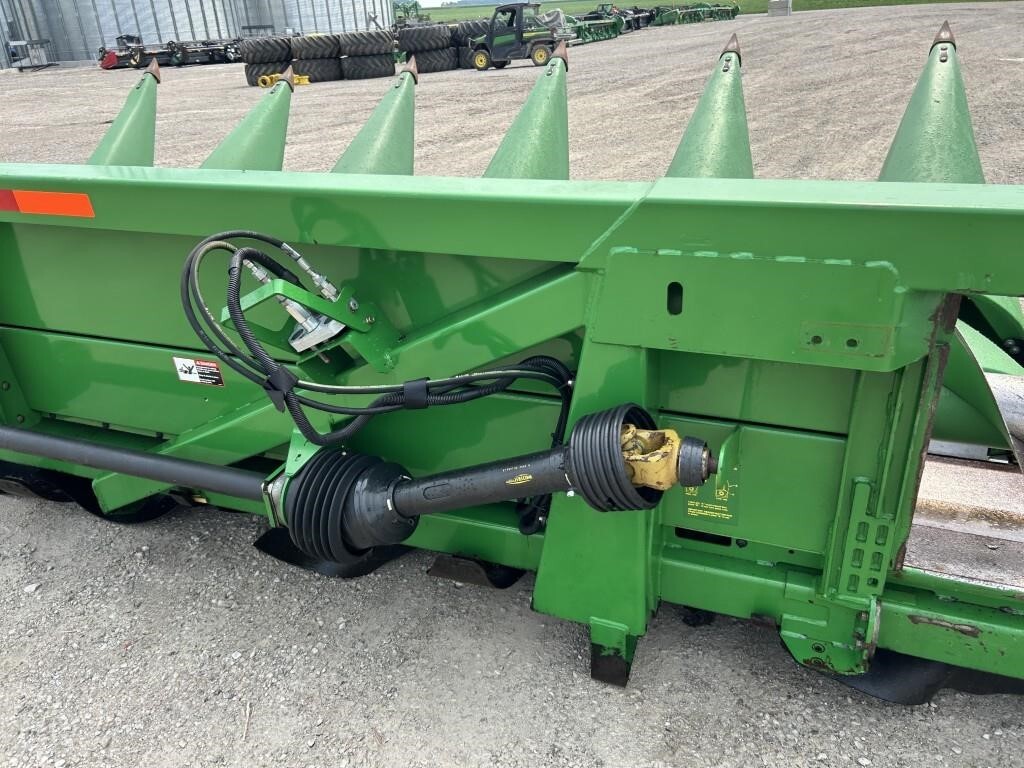2011 John Deere 612C Corn Head