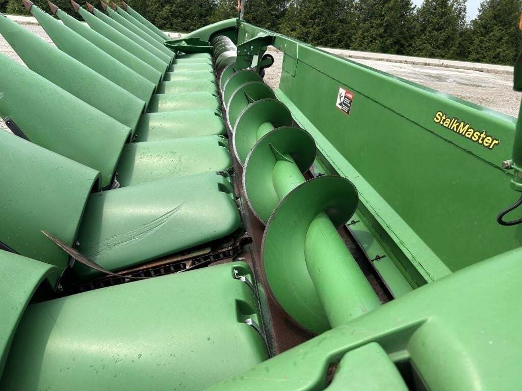 2011 John Deere 612C Corn Head