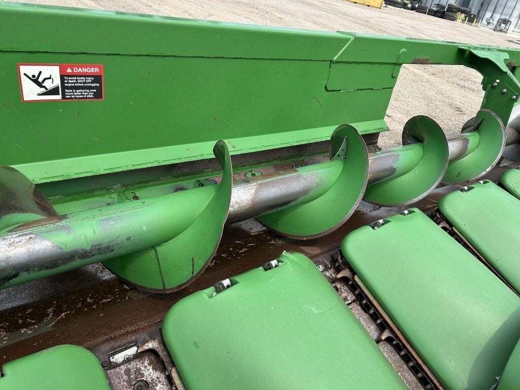 2011 John Deere 612C Corn Head