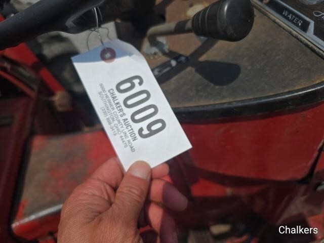  International Harvester 464 Tractor