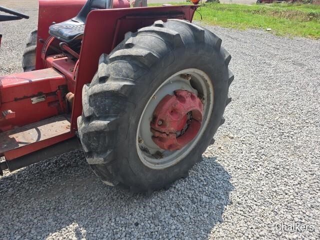  International Harvester 464 Tractor