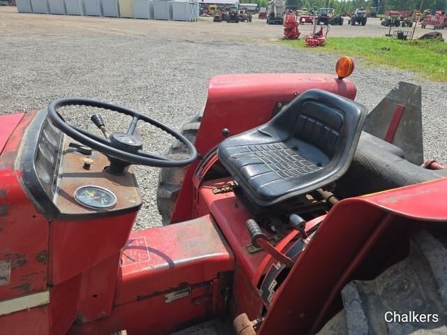  International Harvester 464 Tractor