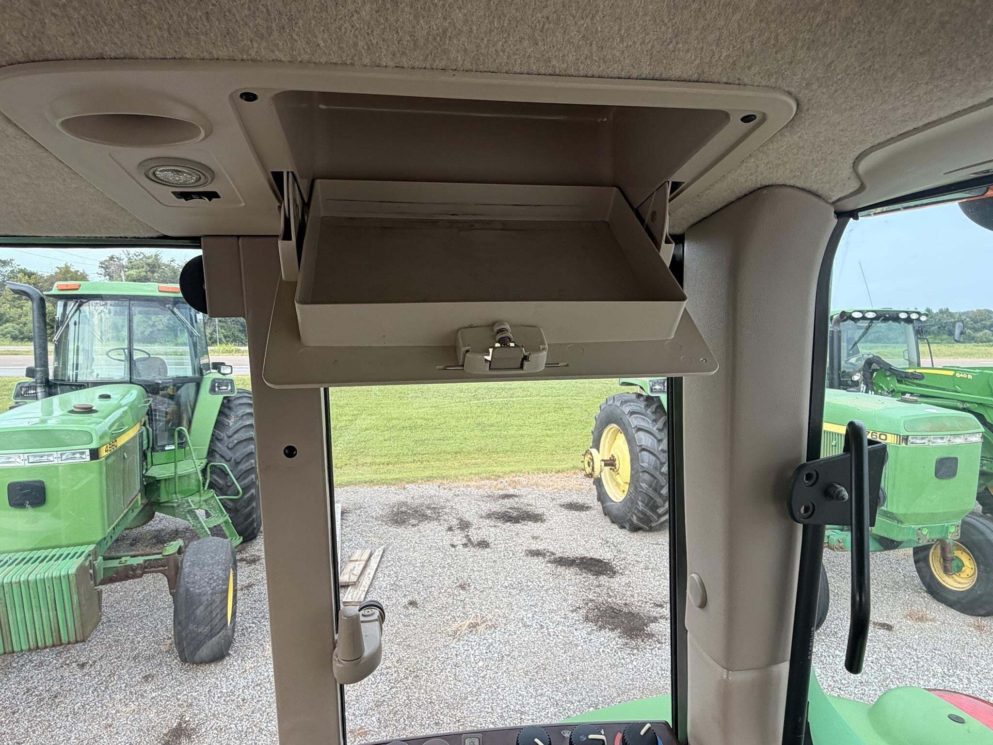 2006 John Deere 6420 Tractor