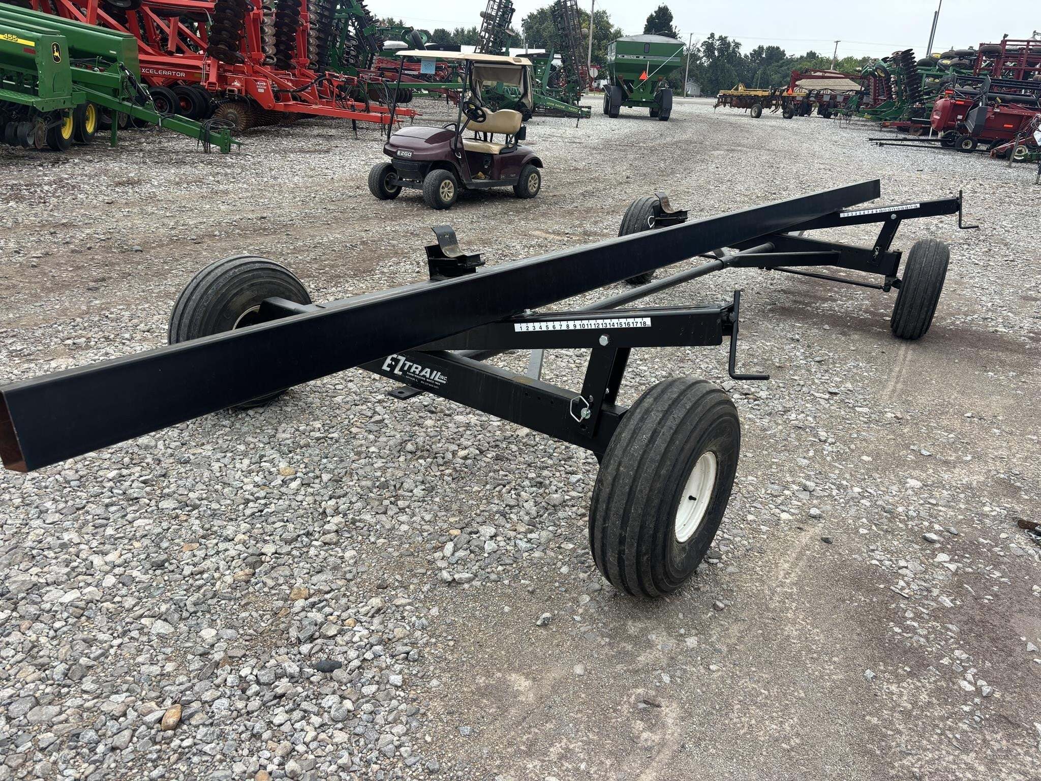  E-Z Trail 680 Header Trailer