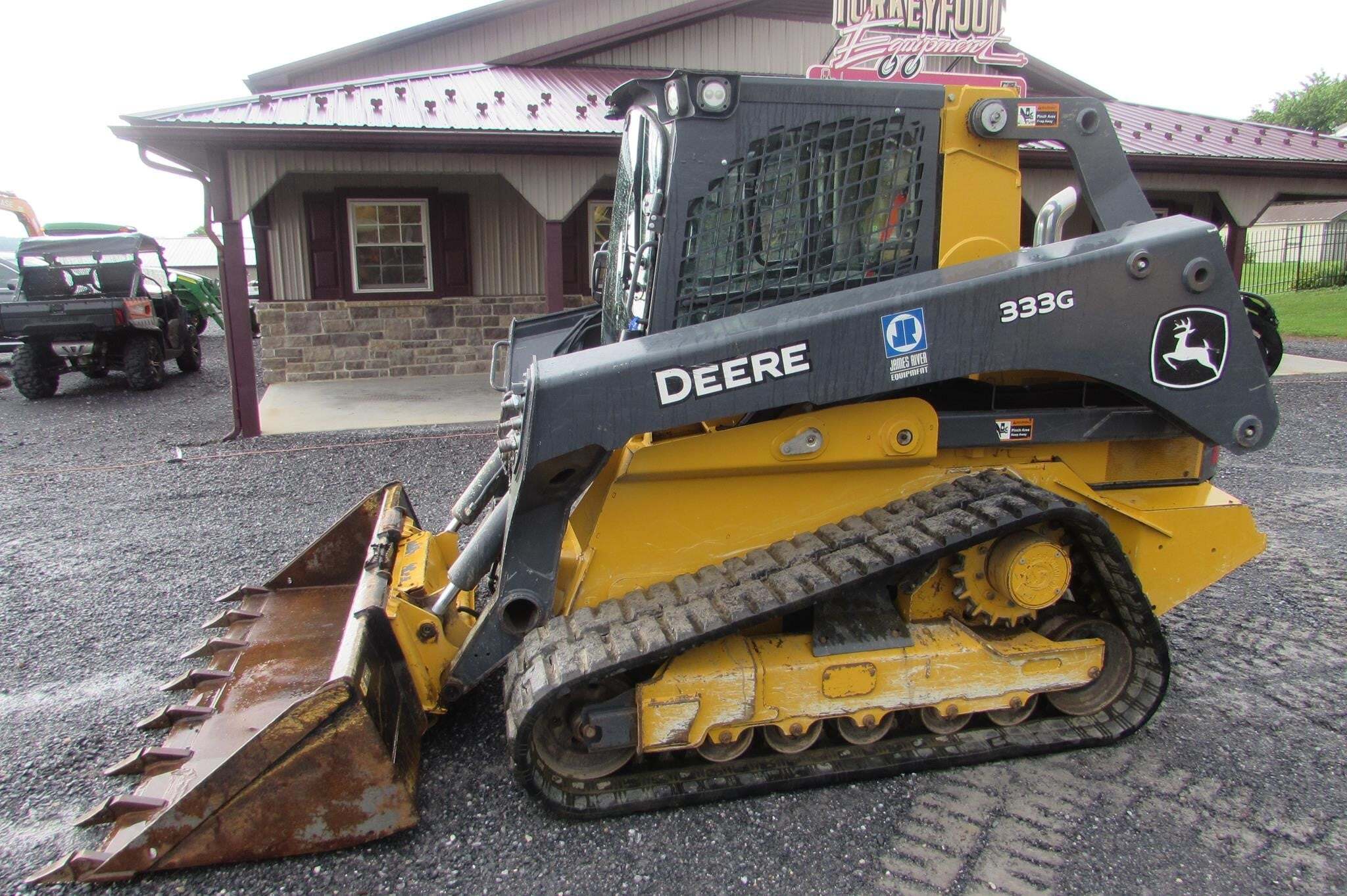 2022 Deere 333G Skid Steer