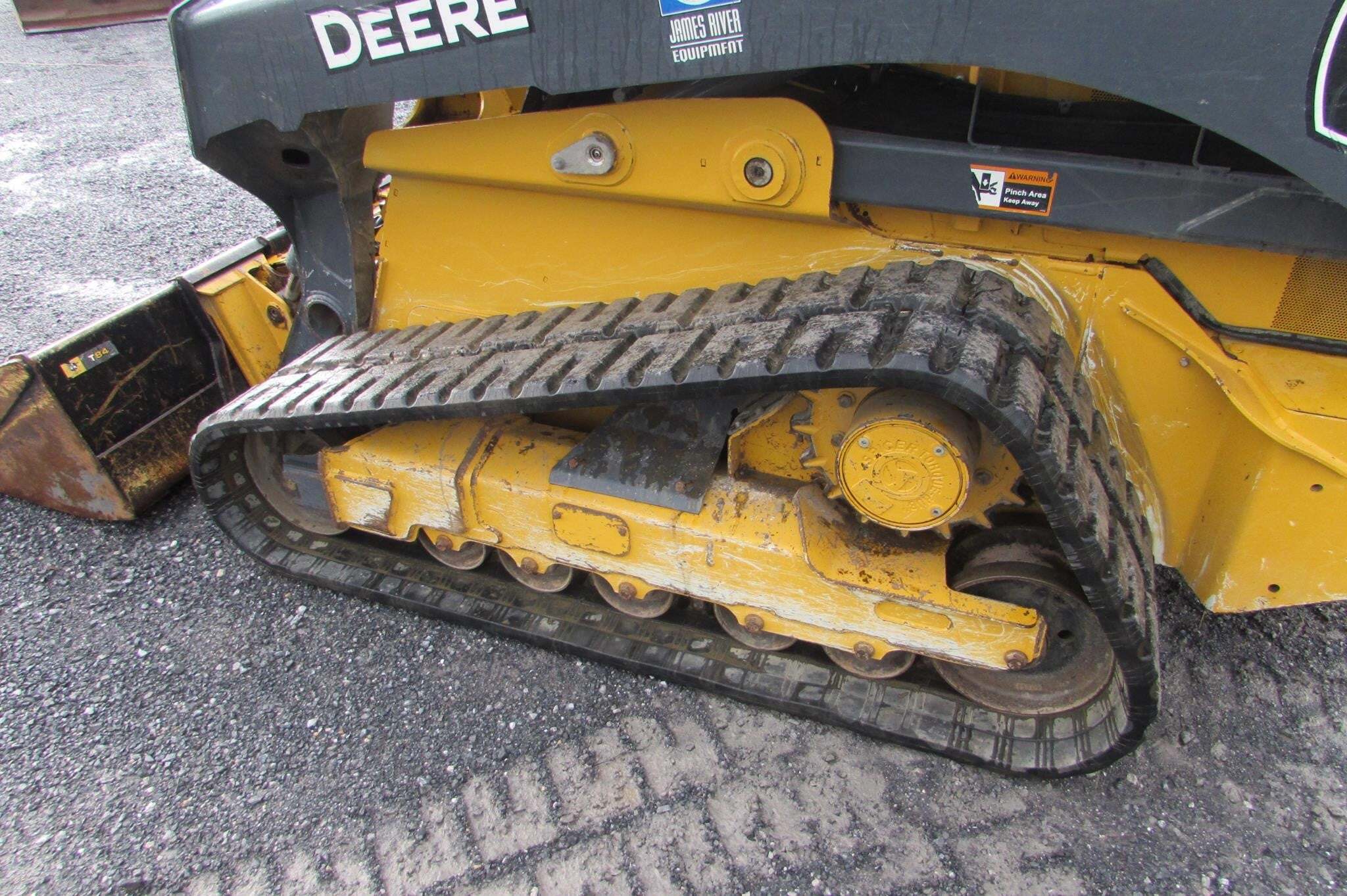 2022 Deere 333G Skid Steer