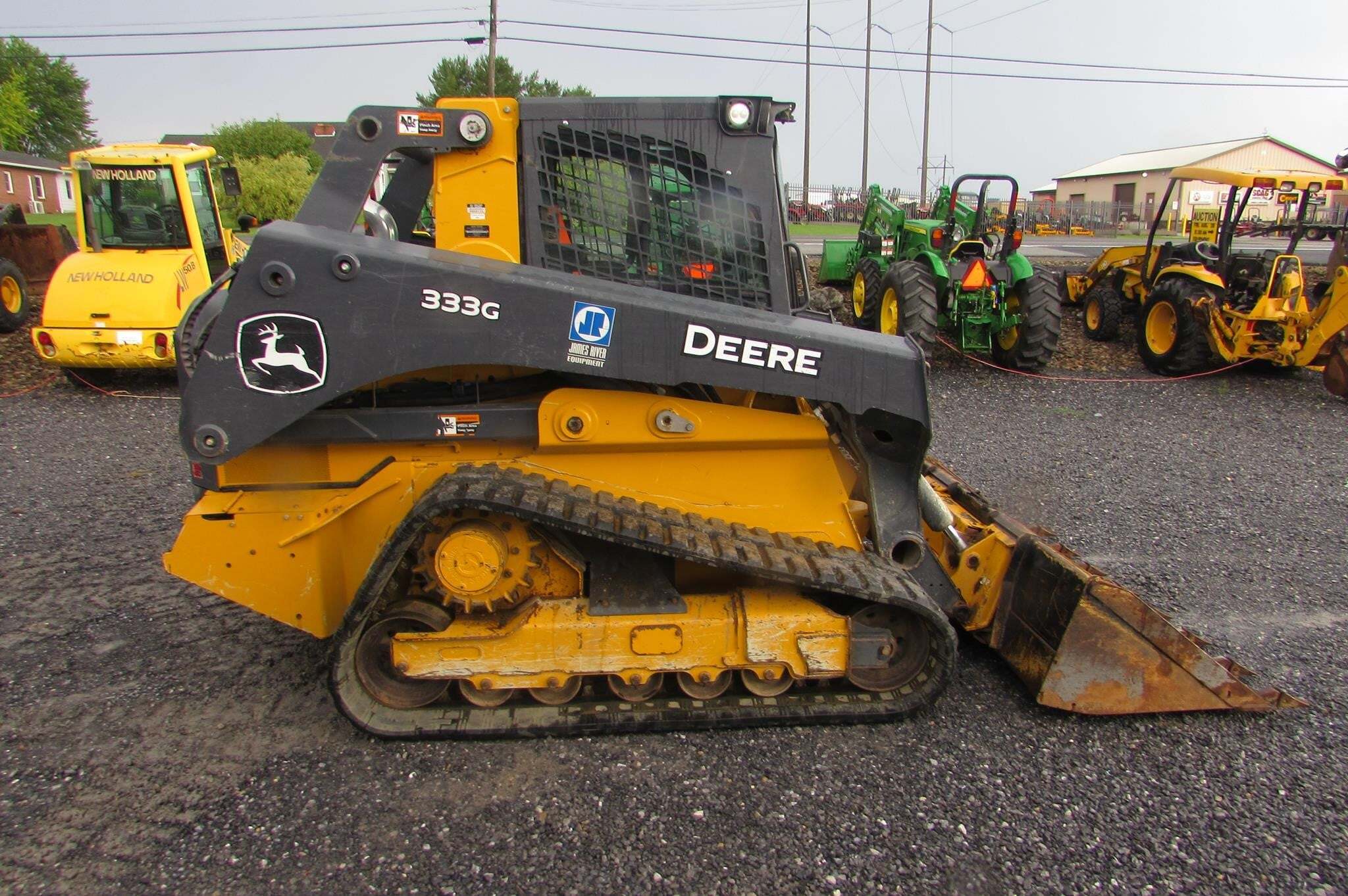 2022 Deere 333G Skid Steer