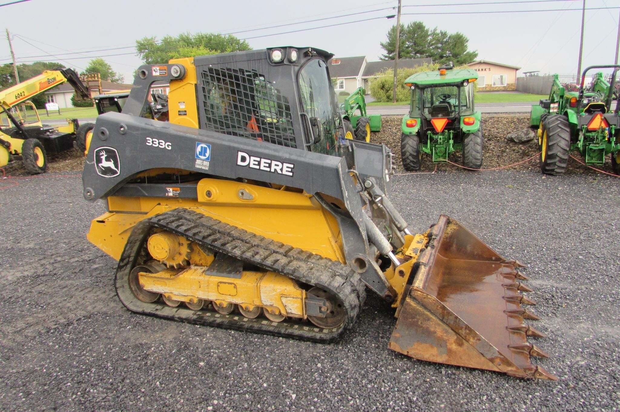 2022 Deere 333G Skid Steer