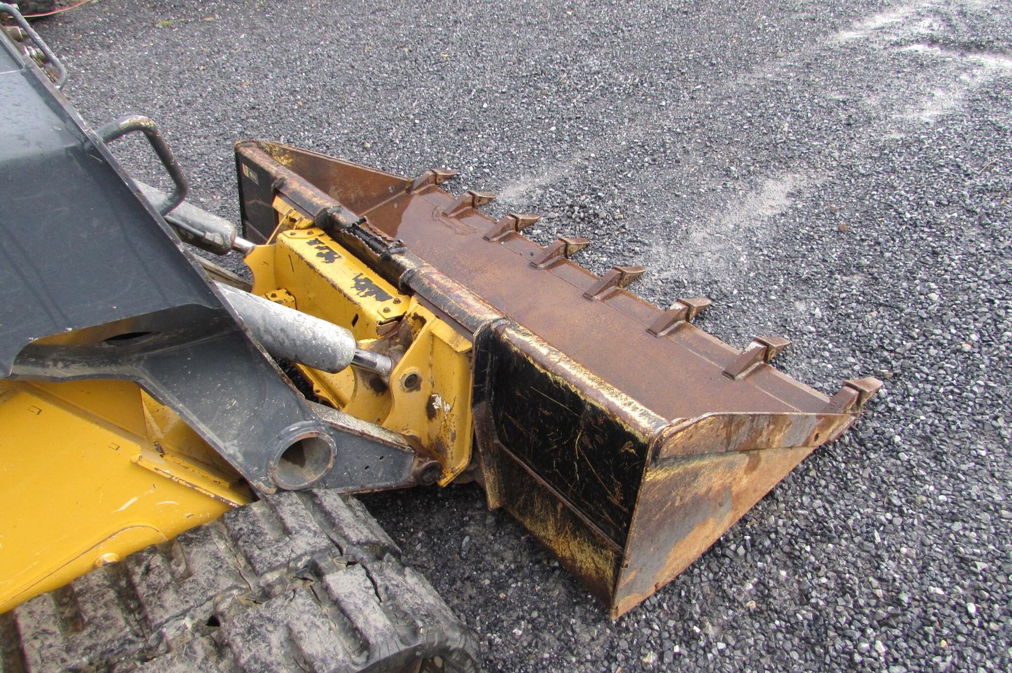2022 Deere 333G Skid Steer