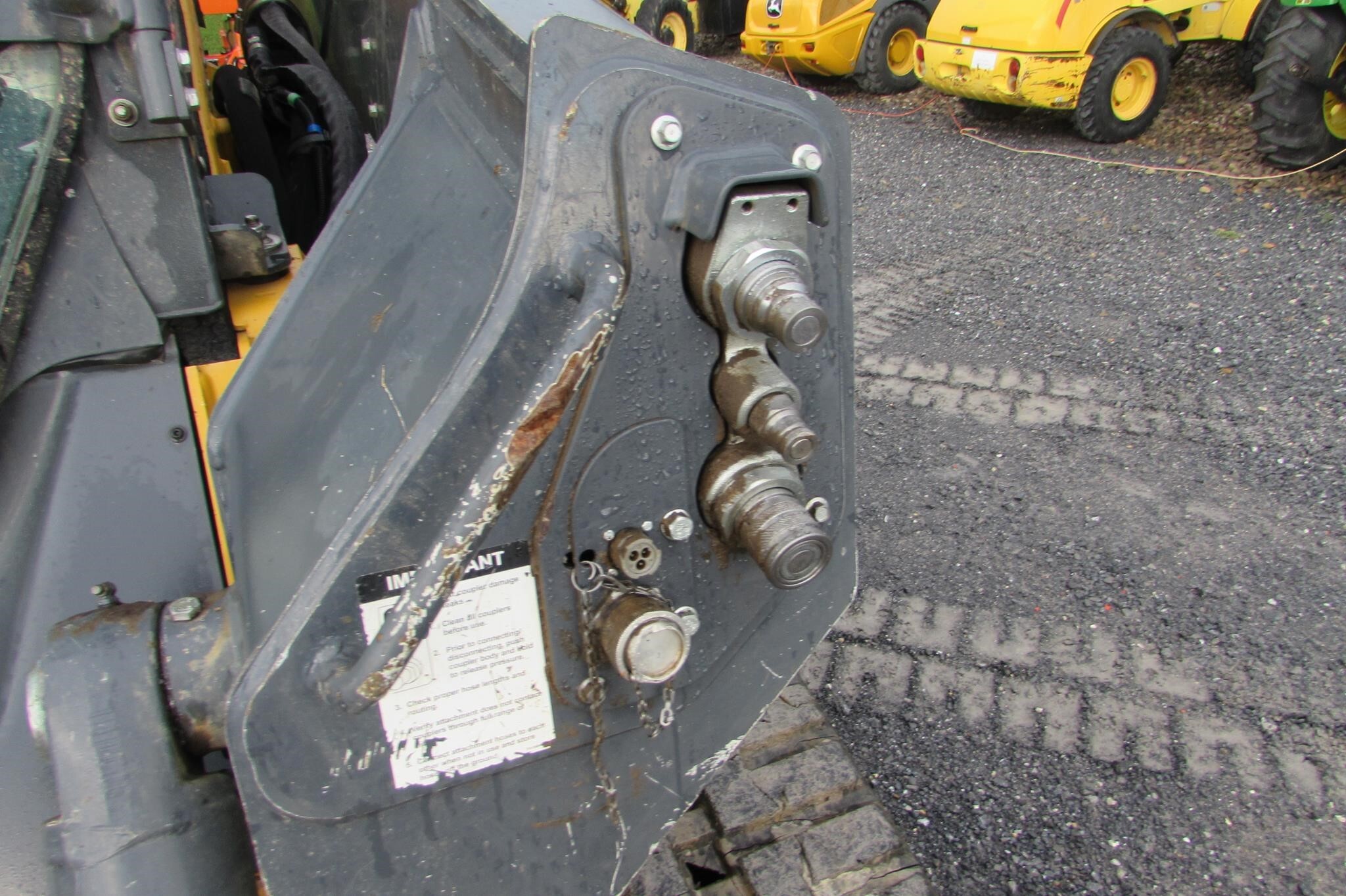 2022 Deere 333G Skid Steer