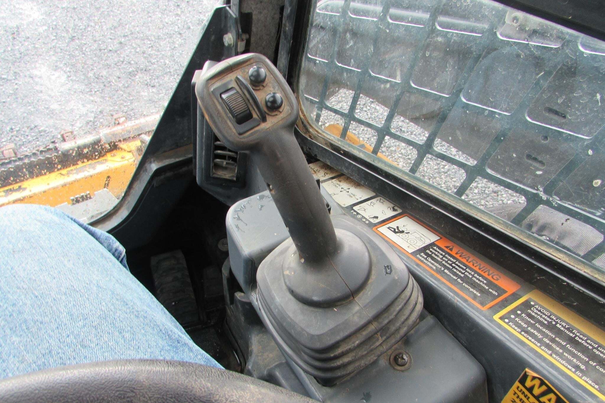 2022 Deere 333G Skid Steer
