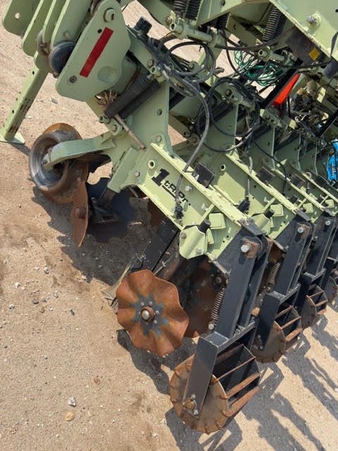  Orthman 12R30 Toolbar