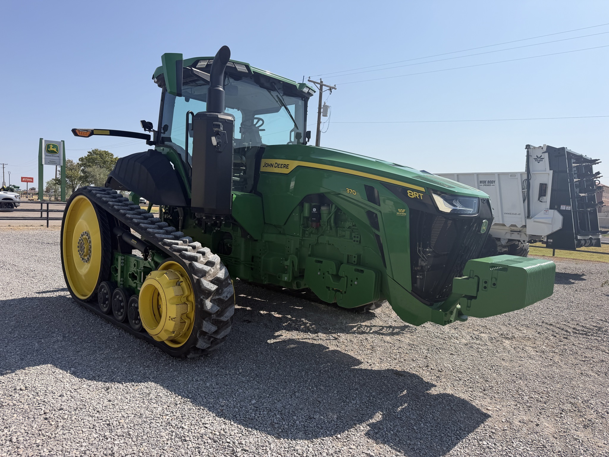 2025 John Deere 8RT 370 Tractor