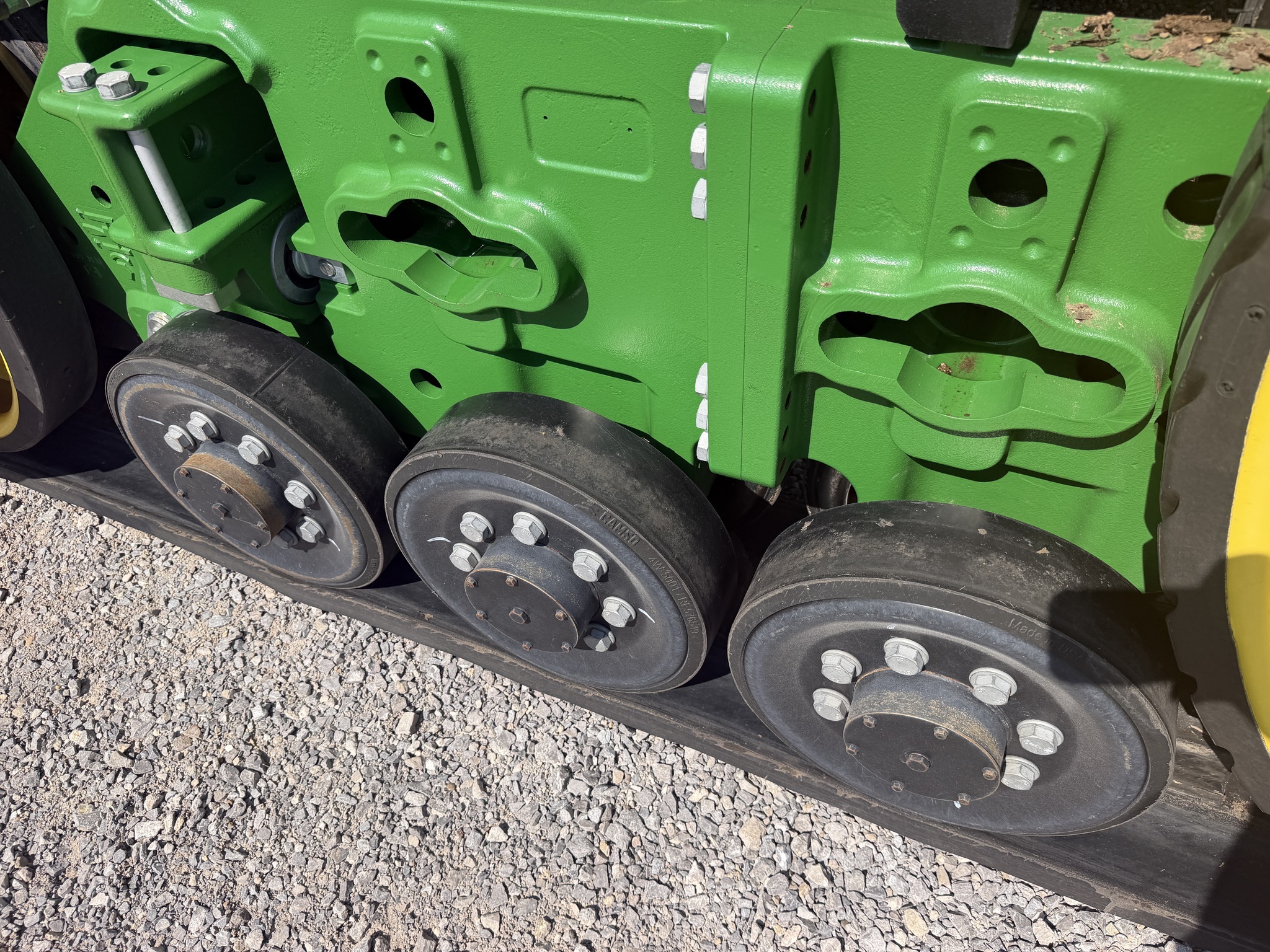 2025 John Deere 8RT 370 Tractor