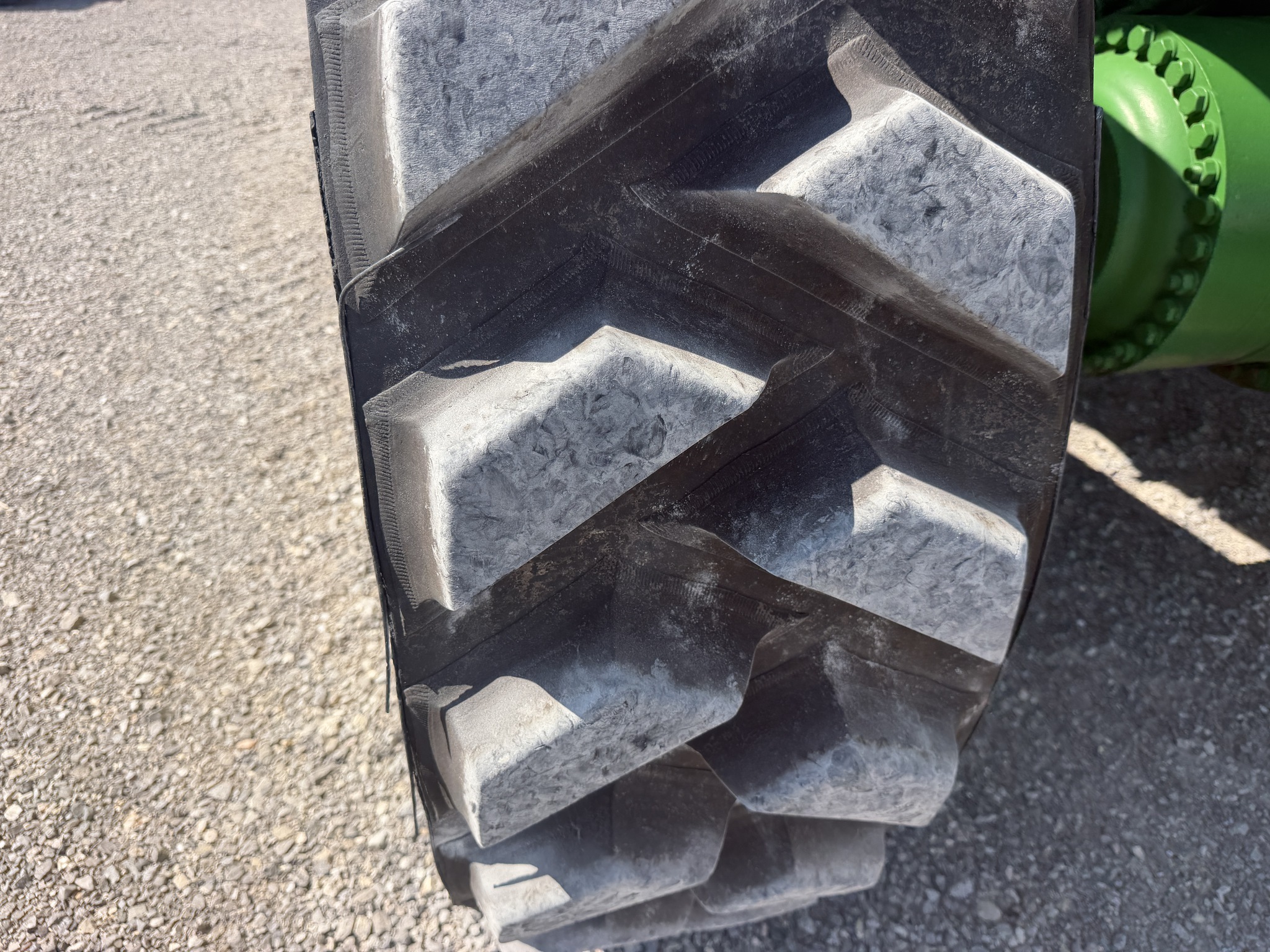 2025 John Deere 8RT 370 Tractor