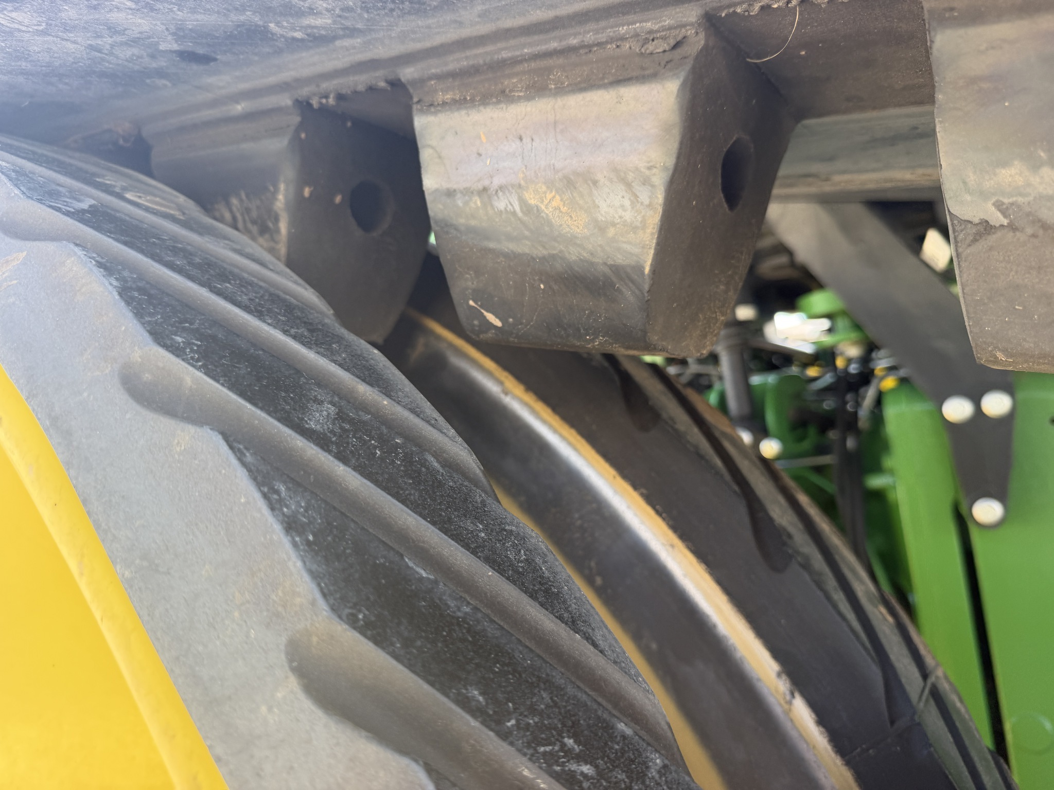 2025 John Deere 8RT 370 Tractor