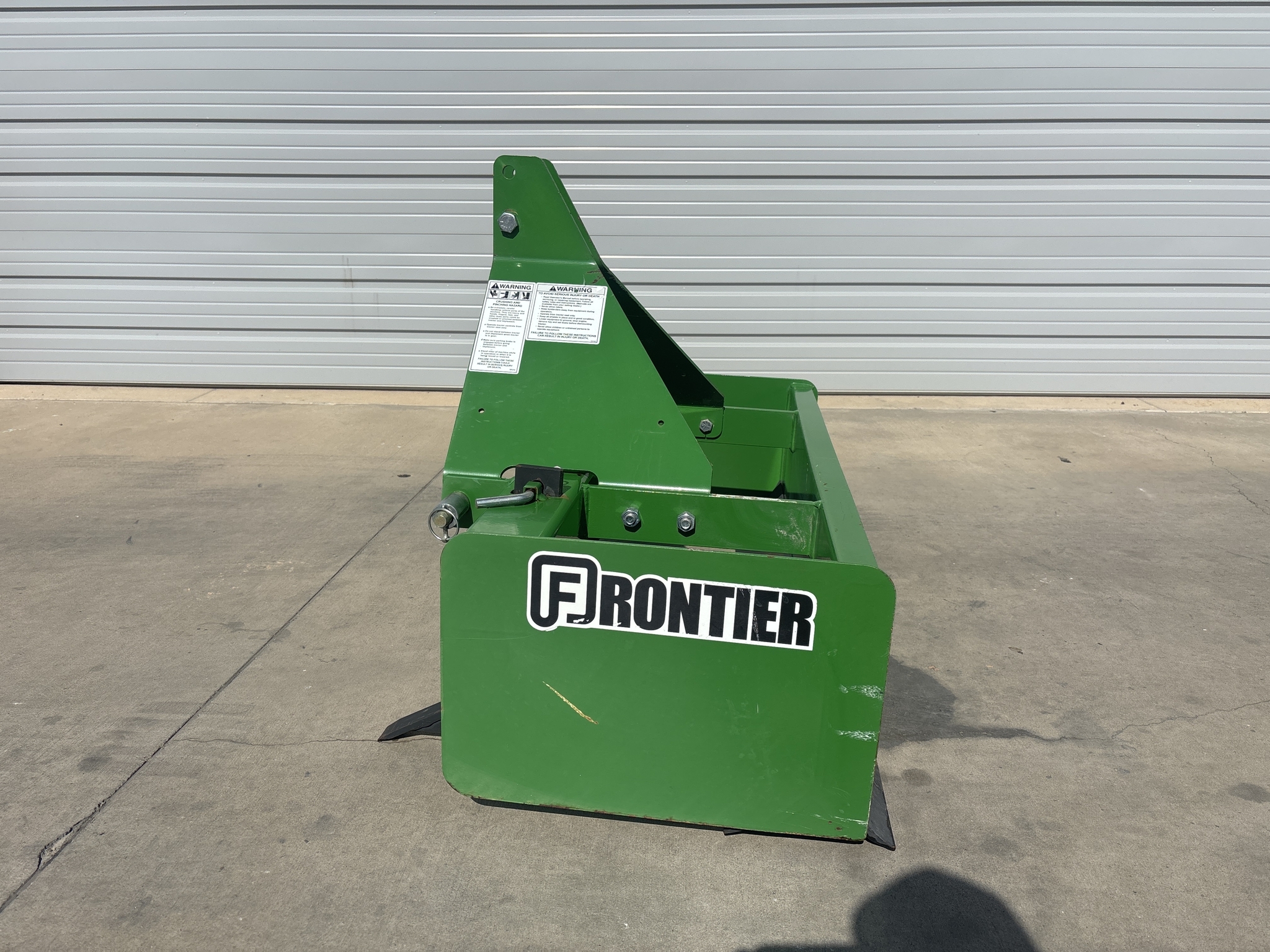 2018 Frontier BB2048L Blade