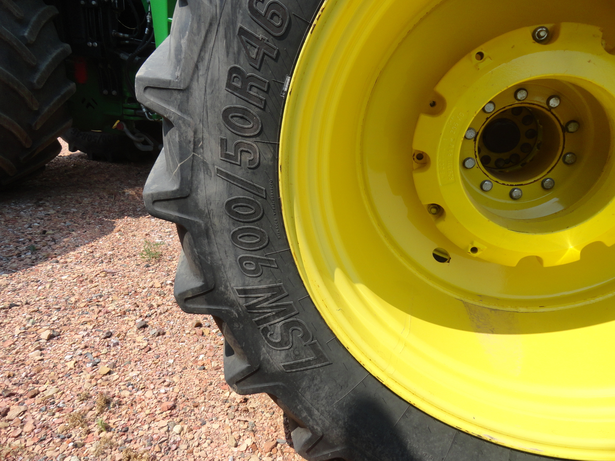 2018 John Deere 9620R Tractor