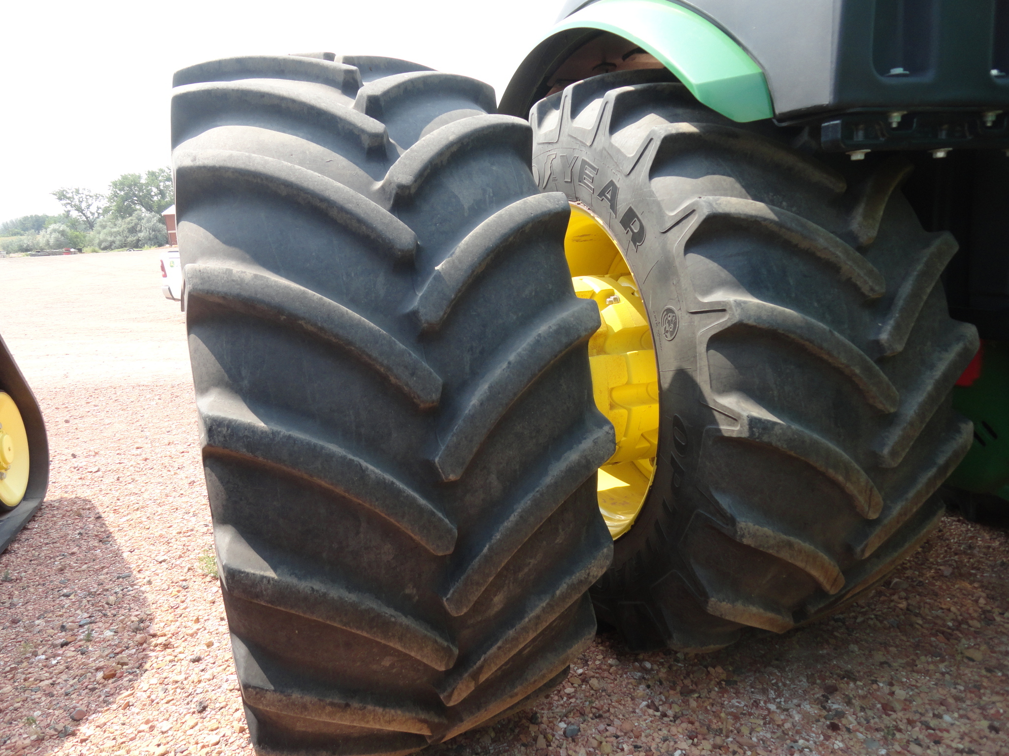 2018 John Deere 9620R Tractor