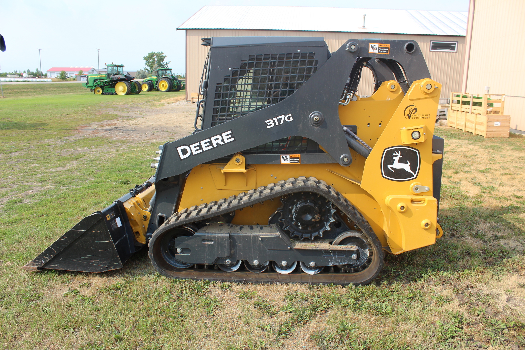 2023 Deere 317G Skid Steer