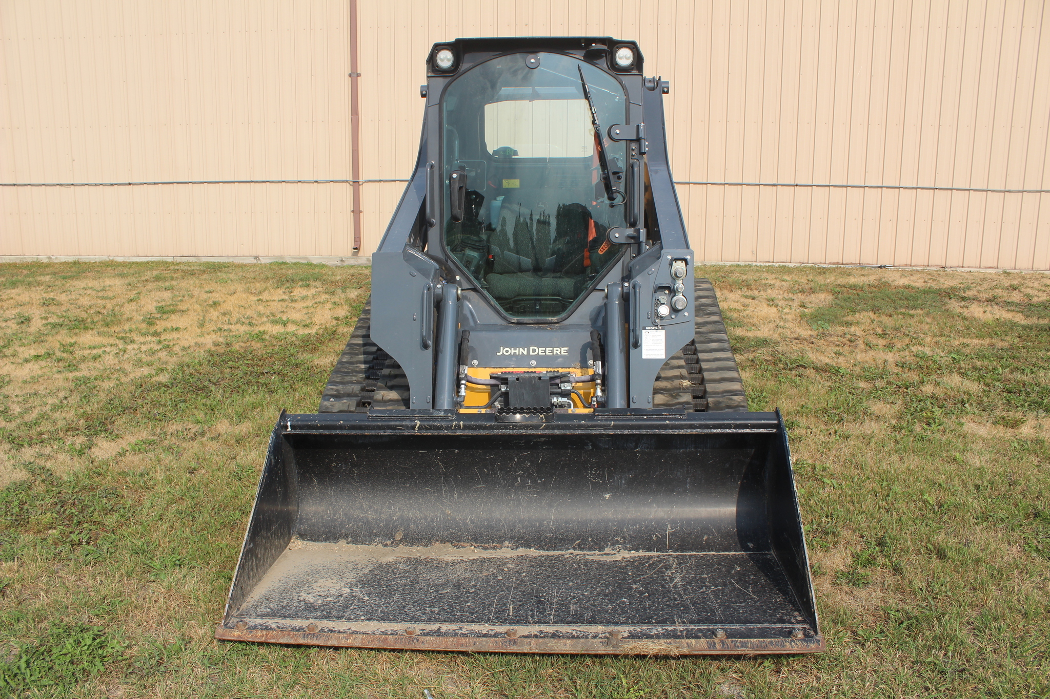 2023 Deere 317G Skid Steer