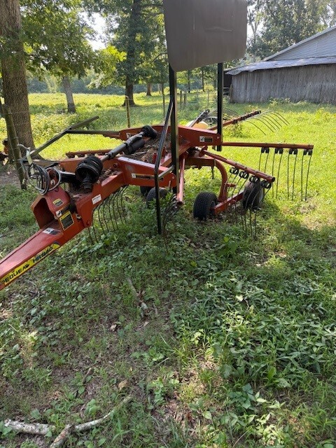  Pequea 1140 Rake