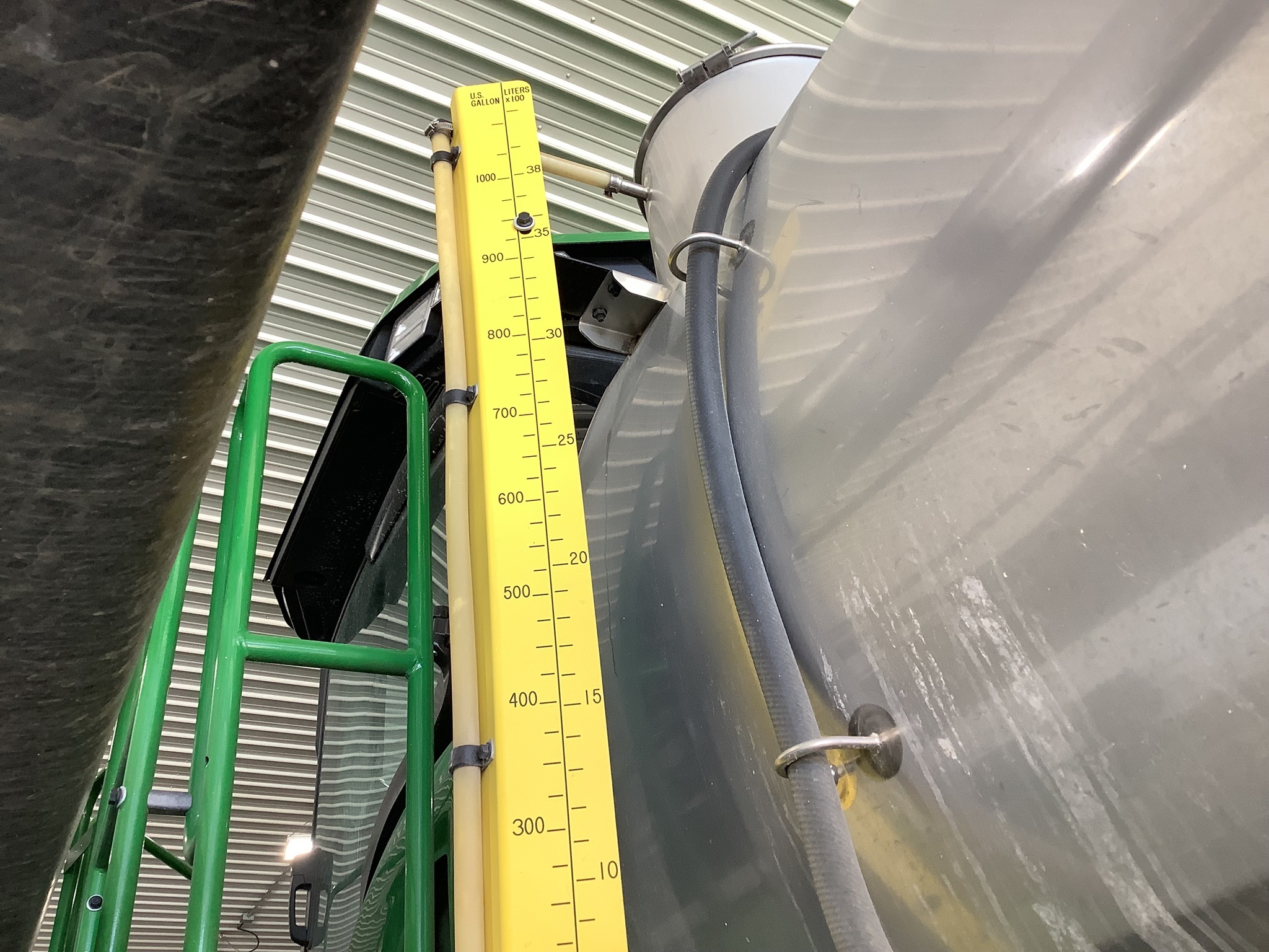 2024 John Deere 410R Self-Propelled Sprayer