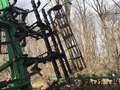 2012 John Deere 2210 Field Cultivator