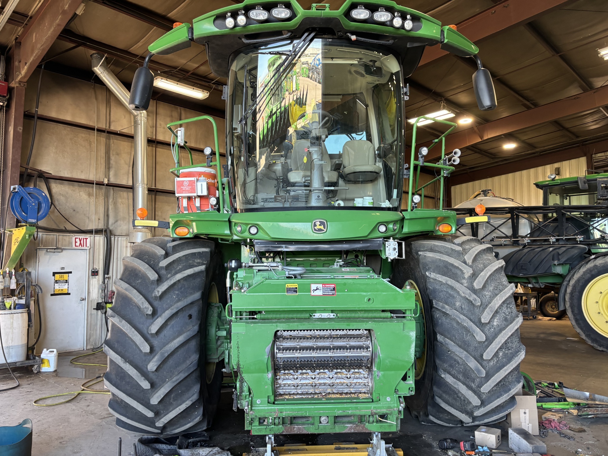 2023 John Deere 9900 Self-Propelled Forage Harvester