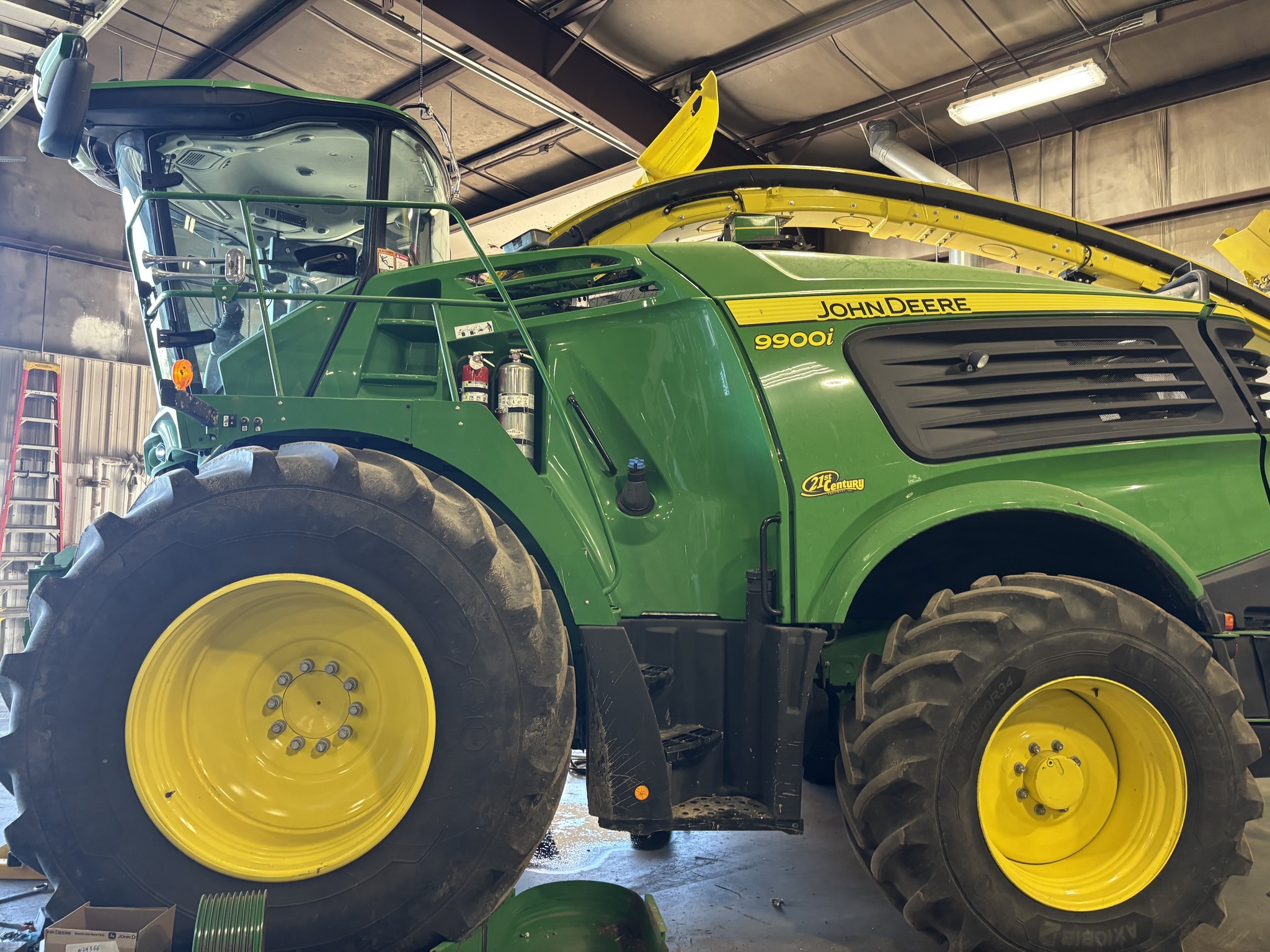 2023 John Deere 9900 Self-Propelled Forage Harvester