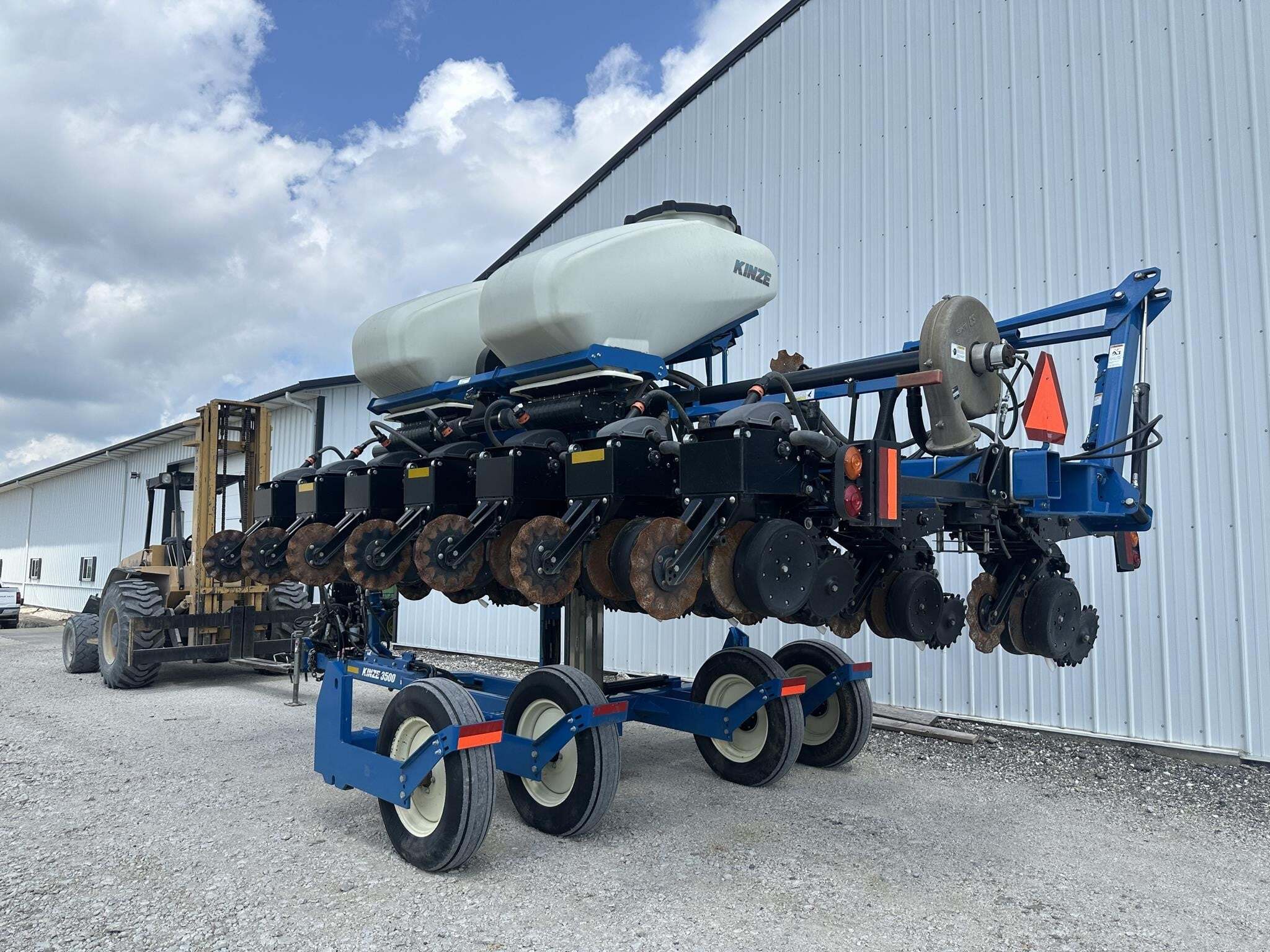 2020 Kinze 3500 Planter