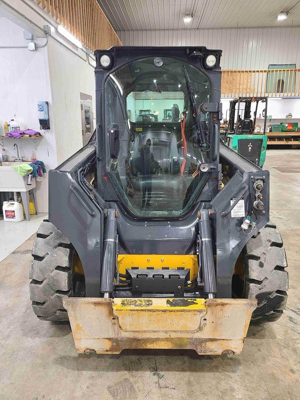 2024 Deere 324G Skid Steer