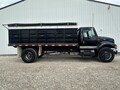 1990 International 4900 Semi Trucks/Trailer