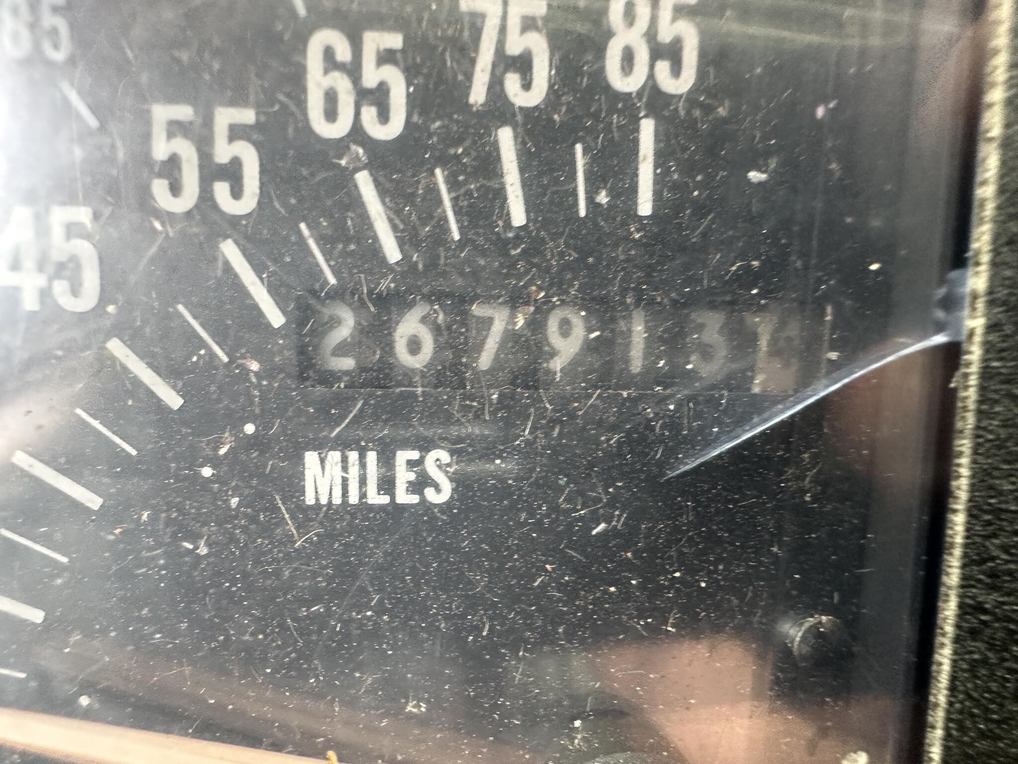 1990 International 4900 Semi Trucks/Trailer