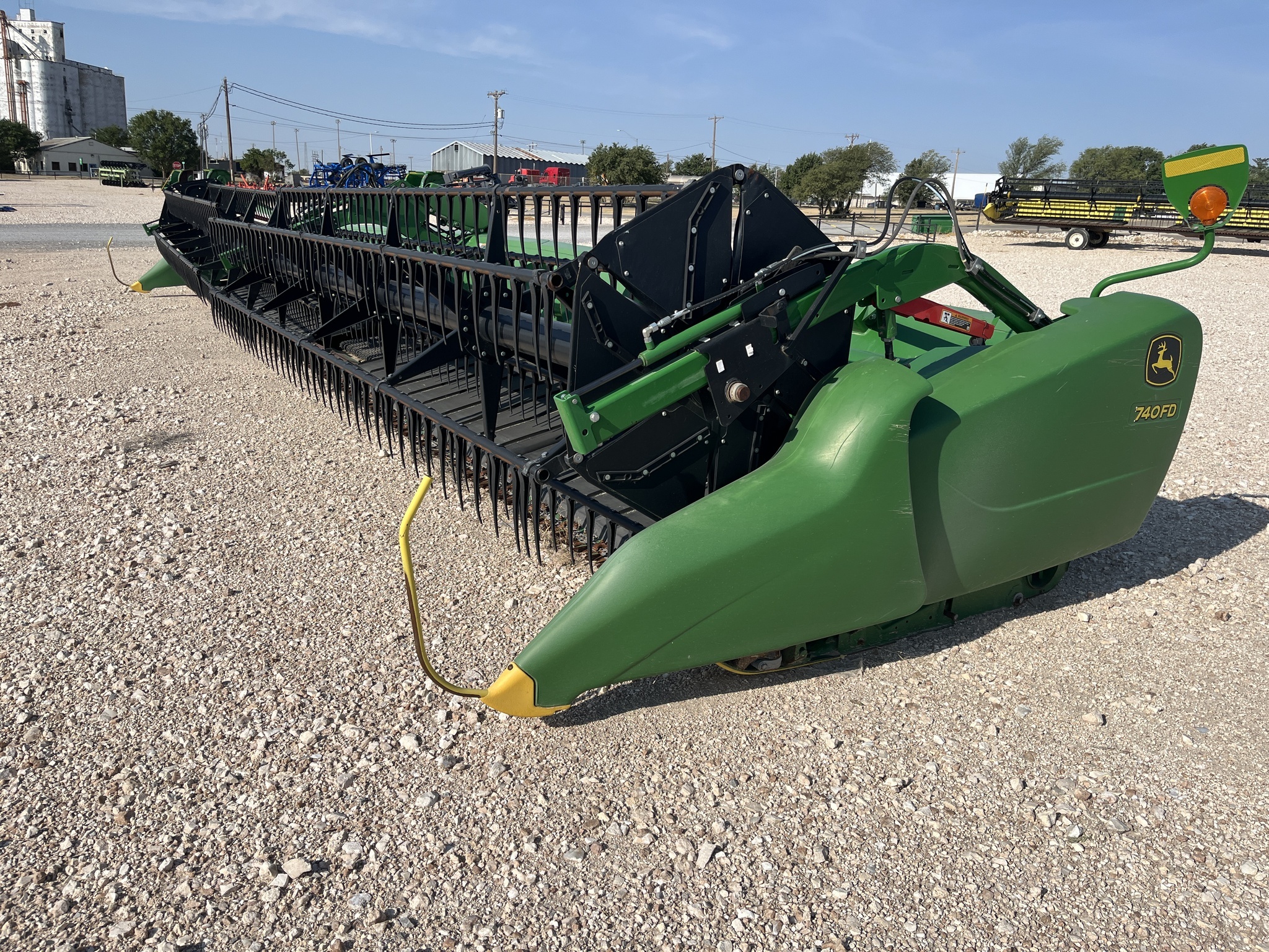 2020 John Deere 740FD Platform