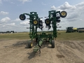 2019 John Deere 2430 Chisel Plow